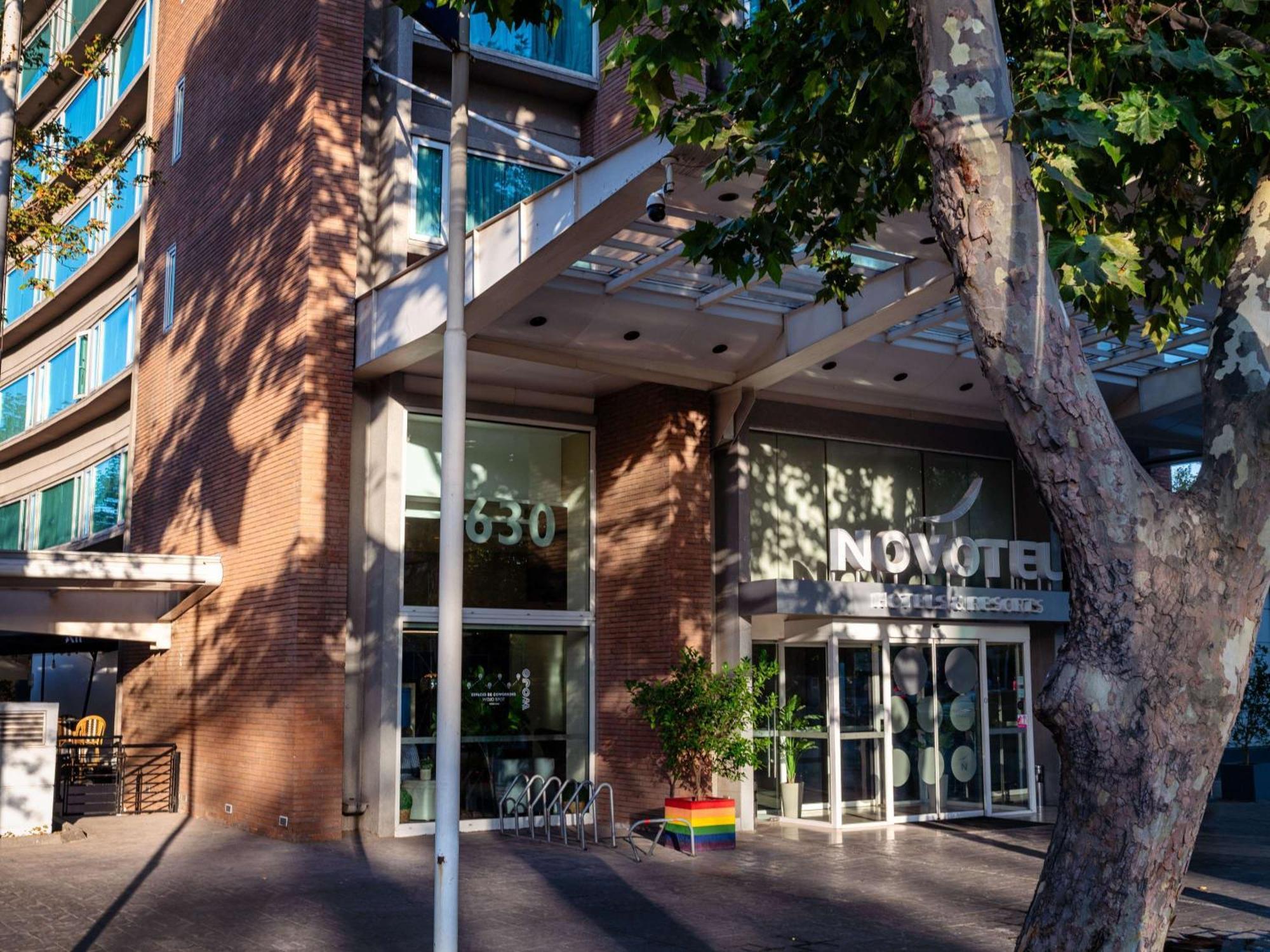 Novotel Santiago Vitacura Exterior foto